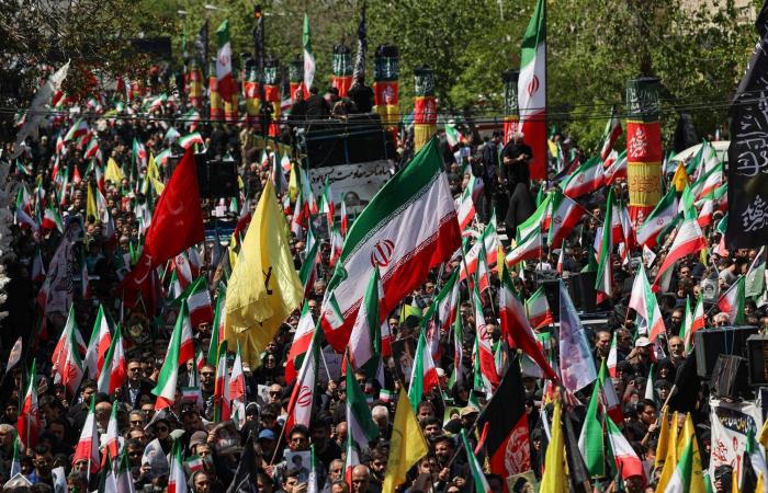 مكتب
      رئيس
      وزراء
      بريطانيا:
      ستارمر
      وترمب
      ناقشا
      فتح
      مضيق
      هرمز