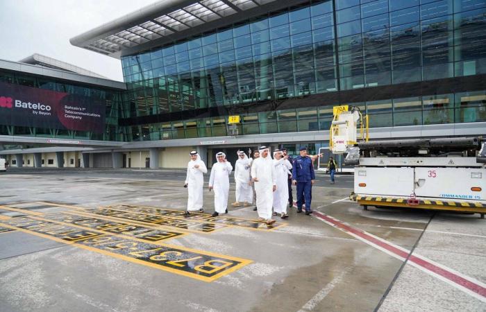 مباحثات
      بحرينية
      -
      بريطانية
      تناقش
      جهود
      تعزيز
      أمن
      المنطقة