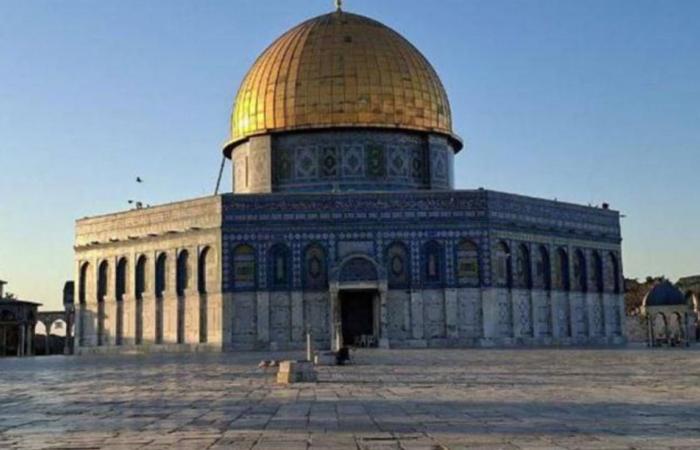 بعد إغلاقه 40 يوما.. إعادة فتح المسجد الأقصى أمام المصلين فجر اليوم