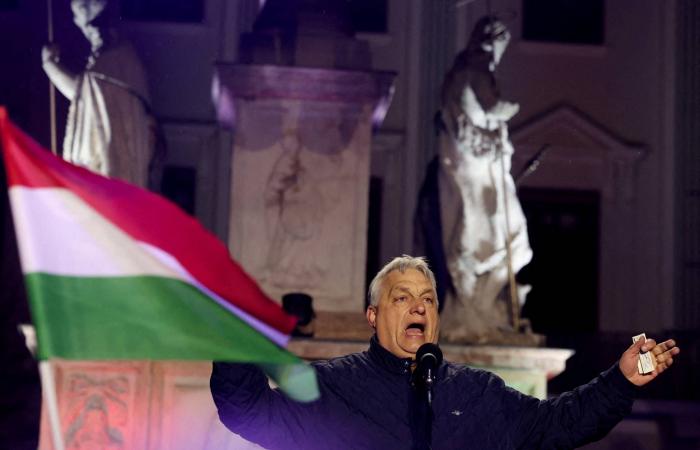 بريطانيا
      والنرويج
      تقودان
      عملية
      عسكرية
      لردع
      غواصات
      روسية
      في
      شمال
      المحيط
      الأطلسي