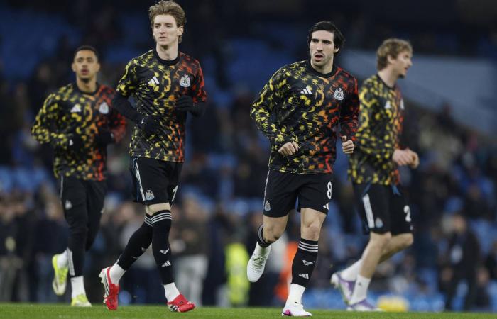 برشلونة
      يتقدم
      بشكوى
      لعدم
      احتساب
      لمسة
      يد
      على
      لاعب
      أتلتيكو