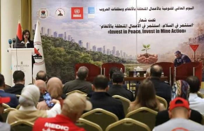 إزالة
      4
      آلاف
      لغم
      وذخيرة
      من
      مقر
      ميليشياوي
      في
      العاصمة
      الليبية