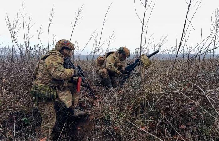 تلميذ
      يطعن
      زميلته
      داخل
      مدرسة
      في
      غرب
      فرنسا