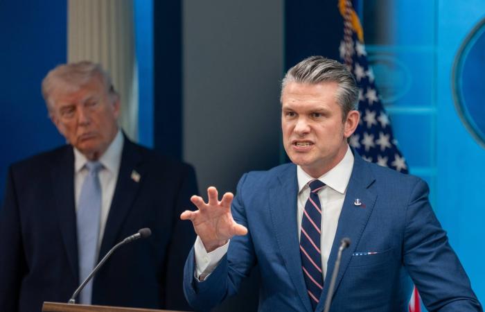 من
      ساحة
      المعركة
      إلى
      طاولة
      المفاوضات