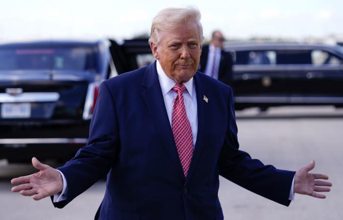 ترامب يكشف عن "ورقة تفاوضية" بيد إيران و"سبب بقائهم على قيد الحياة"