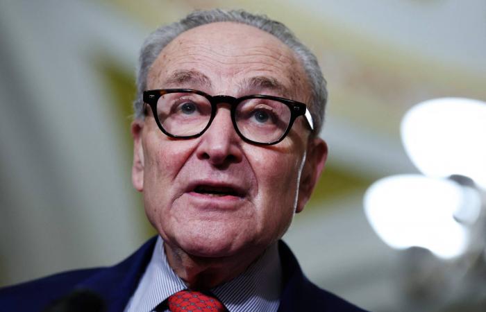 من
      ساحة
      المعركة
      إلى
      طاولة
      المفاوضات