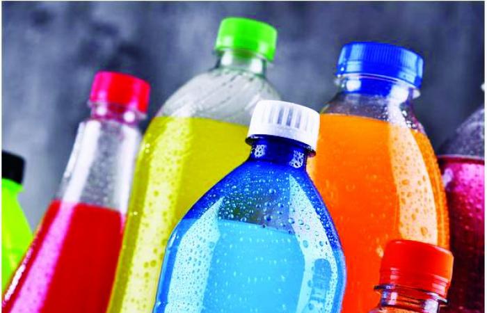 أطباء ومختصون لـ الشرق: الضريبة على المشروبات المحلاة تعزز جهود دعم الصحة