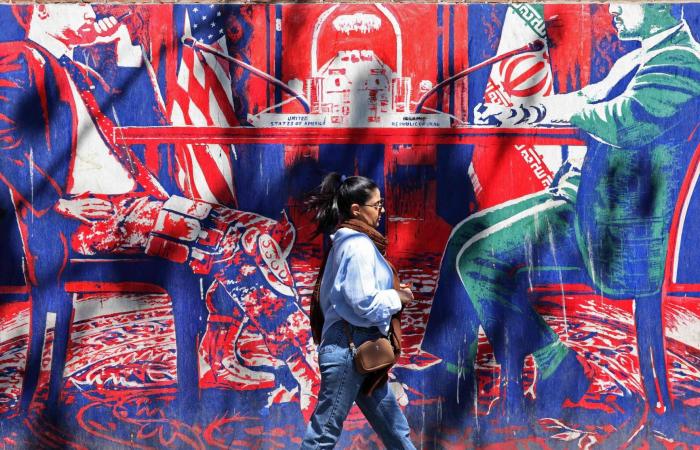 متحدث:
      طهران
      على
      اتصال
      بلبنان
      لضمان
      احترام
      التزامات
      وقف
      إطلاق
      النار