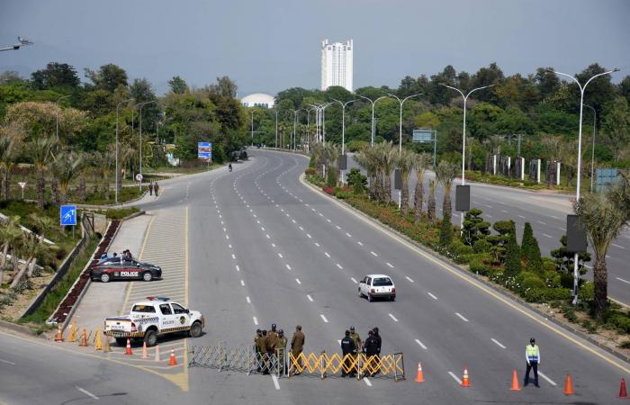 محامو
      أوجلان
      يطالبون
      مجلس
      أوروبا
      بإلزام
      تركيا
      إطلاق
      سراحه