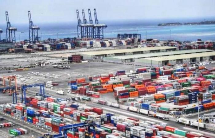 الجدعان:
      «اجتماعات
      الربيع»
      تناقش
      آفاق
      الاقتصاد
      العالمي
      في
      ظل
      التطورات
      الجيوسياسية