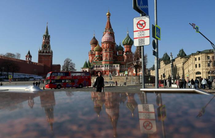 إيرانيون
      يعبرون
      عن
      خيبة
      أملهم
      من
      فشل
      المفاوضات