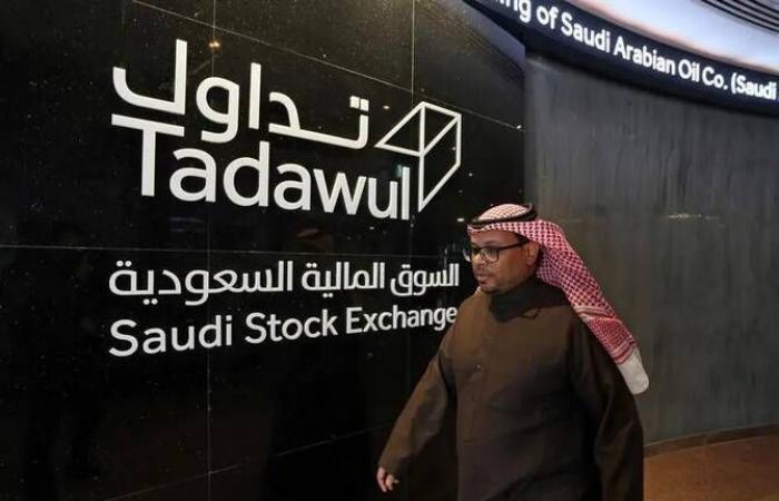 عُمان
      تطرح
      5
      مناطق
      امتياز
      جديدة
      في
      قطاعي
      النفط
      والغاز