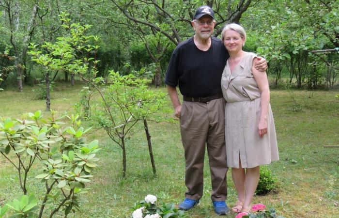 أمريكي طلب من غريبة على الإنترنت أن تكون مرشدة سياحية له ببولندا.. فوقعا في الحب