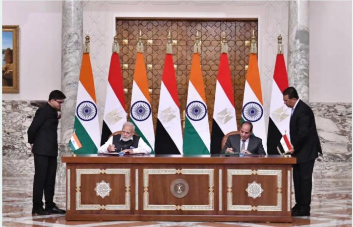 مصر
      تستعين
      بالهند
      لإدخال
      أحدث
      تقنيات
      التصنيع
      العسكري