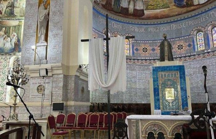 في
      مستهل
      زيارة
      تاريخية
      للجزائر...
      بابا
      الفاتيكان
      ينشر
      رسالة
      سلام