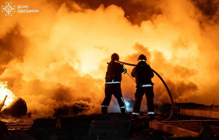 مقتل
      5
      أشخاص
      بهجوم
      أميركي
      استهدف
      قاربين
      بشرق
      المحيط
      الهادئ