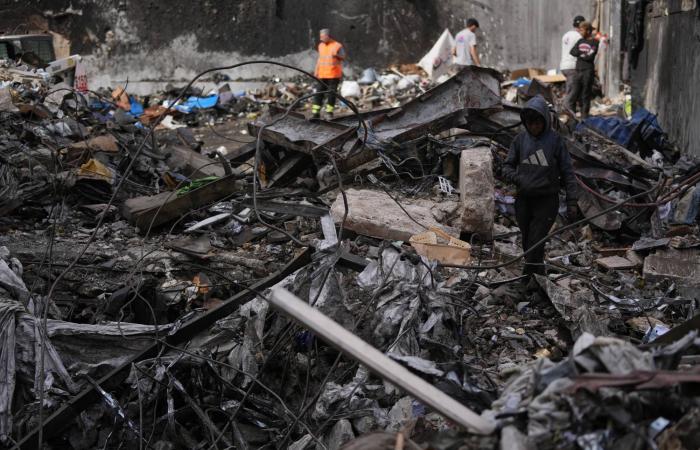 عون
      يحذّر
      من
      كارثة
      إنسانية
      في
      لبنان
      ودعم
      أوروبي
      لمسار
      التفاوض
      مع
      إسرائيل