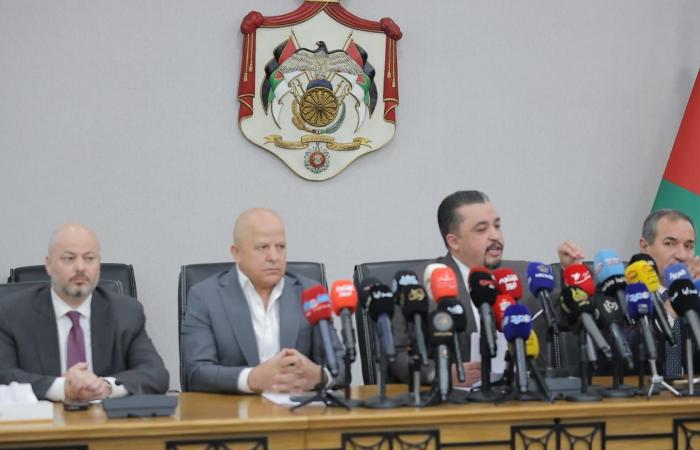 الأردن.. مخاوف من تعطيل الحكومة تعديلات نيابية على "الضمان الاجتماعي"