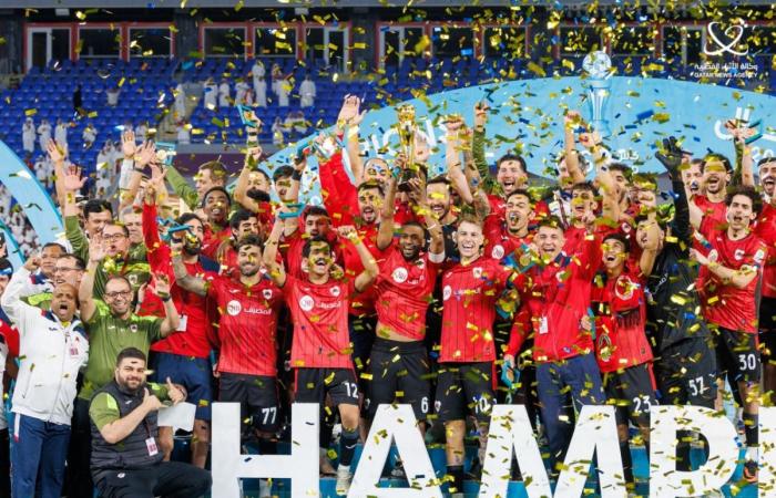 الريان يتوج بكأس QSL لكرة القدم للمرة الأولى بفوزه على معيذر بهدفين نظيفين