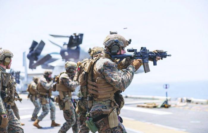 قائد
      الجيش
      ووزير
      الداخلية
      الباكستانيان
      في
      طهران
      لدفع
      جهود
      الوساطة