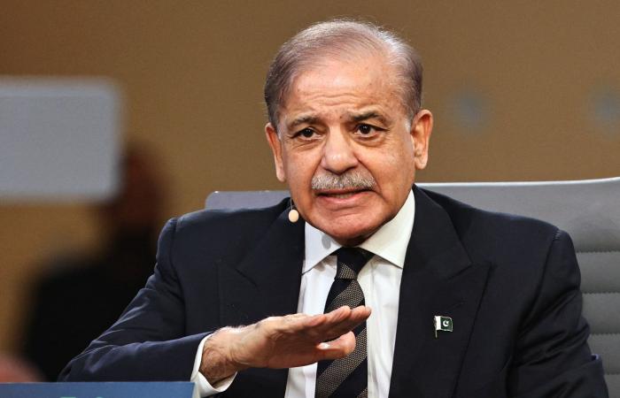 رئيس وزراء باكستان يزور السعودية وقطر وتركيا في ظل جهود لعقد جولة مفاوضات ثانية بين أمريكا وإيران