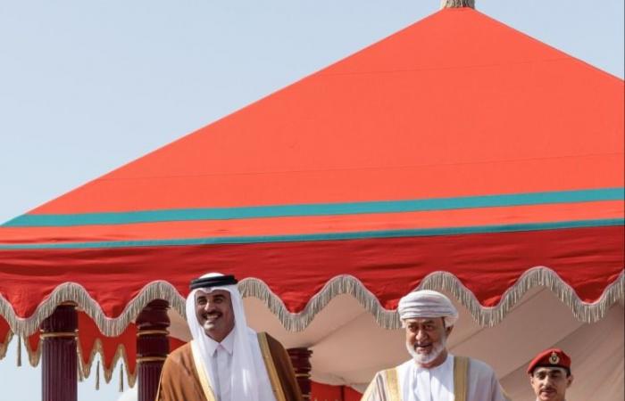 سمو الأمير: بحثت مع سلطان عمان تعزيز التعاون والتنسيق بين بلدينا في ضوء التحديات الإقليمية الراهنة