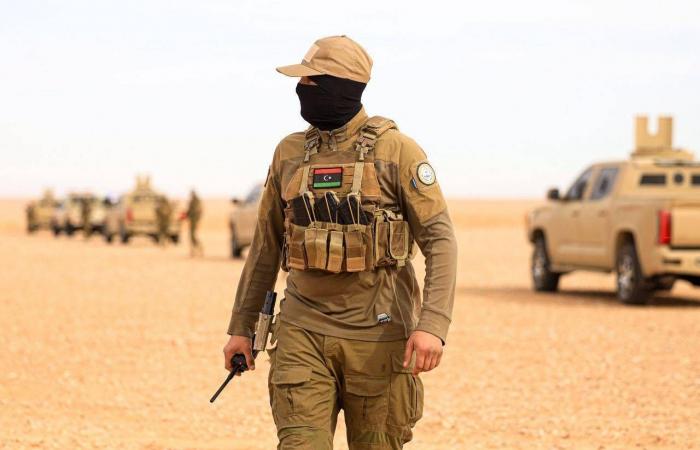 انقسام
      مسلحي
      غرب
      ليبيا
      حيال
      «مبادرة
      بولس»
      لتوحيد
      الجيش
      والحكومة