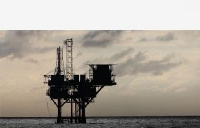 رئيس أركان القوات المسلحة القطرية يلتقي قائد القيادة العسكرية الموحدة لمجلس التعاون