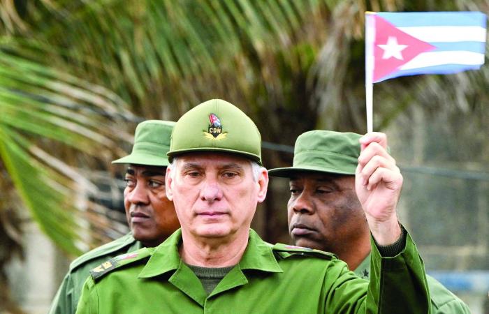 الرئيس
      الكوبي
      يؤكد
      أن
      بلاده
      «على
      أهبة
      الاستعداد»
      لهجوم
      أميركي
      محتمل