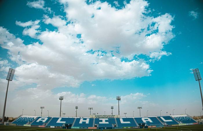 «المملكة
      القابضة»
      تستحوذ
      على
      70
      %
      من
      الهلال
      بـ840
      مليون
      ريال