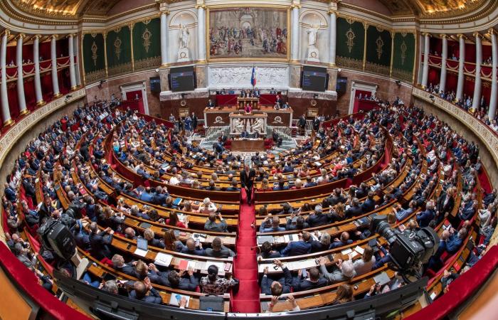 «قانون
      استرجاع
      الممتلكات
      الثقافية»
      الفرنسي
      يعمق
      «أزمة
      الذاكرة»
      مع
      الجزائر