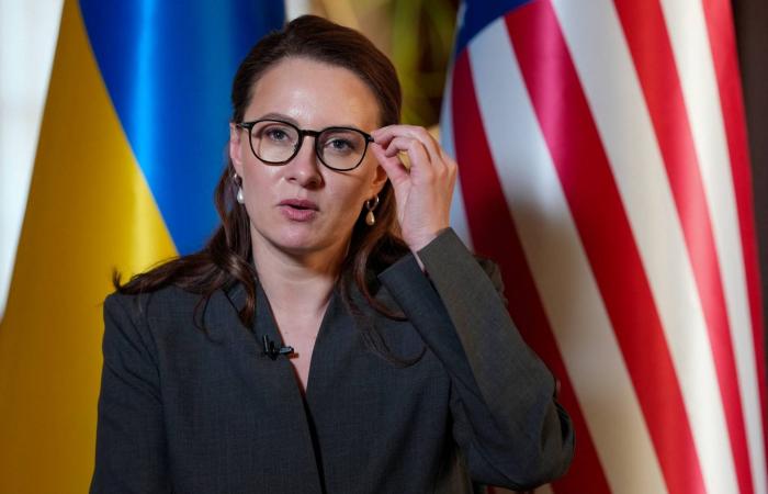 شرطة
      لندن:
      لا
      مواد
      خطرة
      ضمن
      أغراض
      عُثر
      عليها
      قرب
      سفارة
      إسرائيل