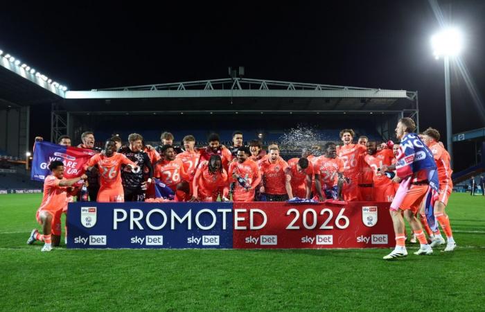 بعد غياب ربع قرن.. كوفنتري سيتي الإنجليزي يعود إلى البريميرليغ