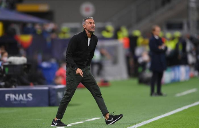 الدوري
      الإيطالي:
      لاتسيو
      يهزم
      نابولي
      ويقرب
      إنتر
      من
      اللقب