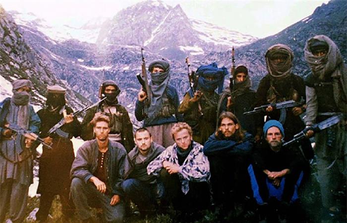 أنيت
      أوسترو
      لـ«الشرق
      الأوسط»:
      «البجعة
      الذهبية»
      رحلة
      إنسانية
      معقدة