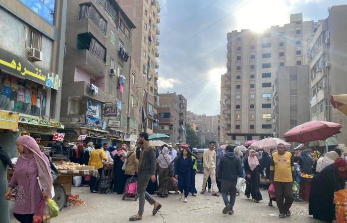 مصر:
      جدل
      «التداعيات
      الاقتصادية»
      لا
      ينحسر
      مع
      مؤشرات
      التهدئة
      بالمنطقة