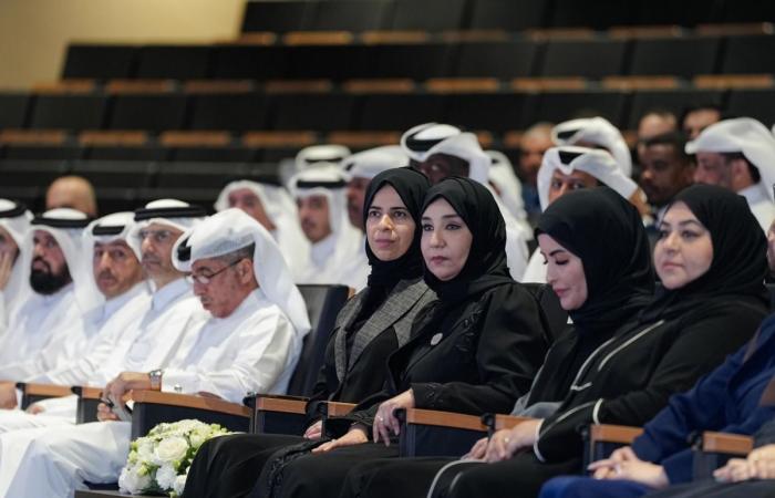 وزيرة التربية والتعليم تشهد تدشين مبادرة توطين المدربين القطريين
