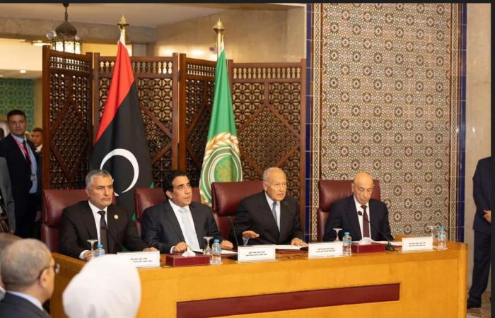 القائد
      المنشق
      من
      «الدعم
      السريع»
      يصل
      مناطق
      الجيش
      السوداني