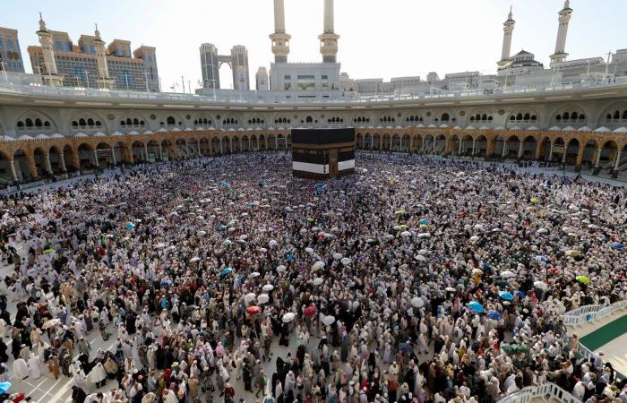 السعودية.. الداخلية تحذر حاملي تأشيرات الزيارة من دخول مكة والبقاء بها