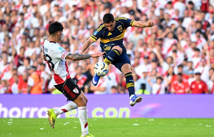 كلاسيكو
      الأرجنتين:
      ريفر
      بليت
      يسقط
      على
      أرضه
      أمام
      بوكا
      جونيورز