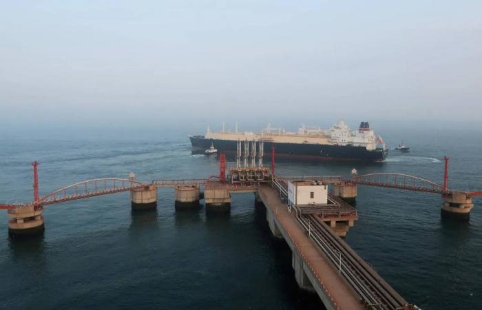 كيف
      أصبحت
      الصين
      وسيط
      الطاقة
      في
      آسيا؟