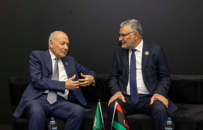 القائد
      المنشق
      من
      «الدعم
      السريع»
      يصل
      مناطق
      الجيش
      السوداني