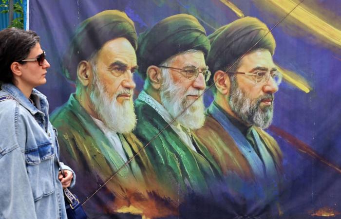 المخابرات
      العسكرية
      الإسرائيلية
      تشير
      إلى
      تصدع
      كبير
      في
      القيادة
      الإيرانية