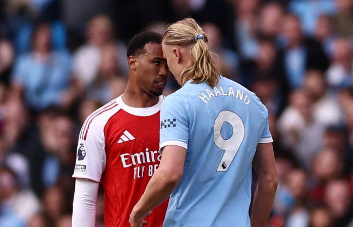 «البريميرليغ»:
      سيتي
      يحسم
      القمة
      أمام
      آرسنال
      ويُشدد
      الخناق
      عليه