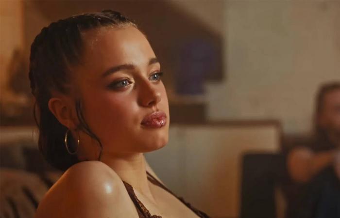 «شيلوه
      أنجلينا
      جولي»...
      كيف
      تحولت
      من
      «جون»
      إلى
      نسخة
      من
      أمها؟