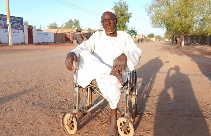 ذوو
      الاحتياجات
      الخاصة
      في
      السودان...
      معاناة
      فاقمتها
      الحرب