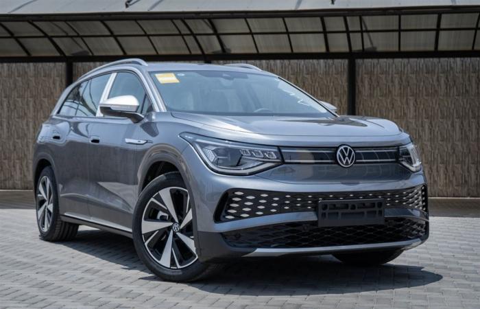 بسبب الحرب وارتفاع أسعار البنزين.. مبيعات السيارات الكهربائية بأوروبا تسجل قفزة قياسية