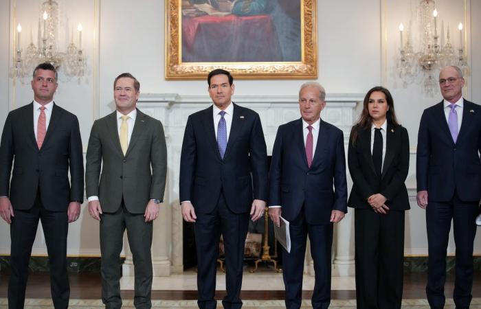 مصدران يكشفان لـCNN عن تفاصيل جديدة بشأن الجولة الثانية من المفاوضات بين إسرائيل ولبنان