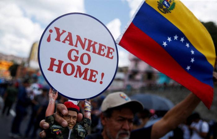 كوبا
      تشيد
      باجتماع
      مع
      مسؤولين
      أميركيين
      في
      هافانا