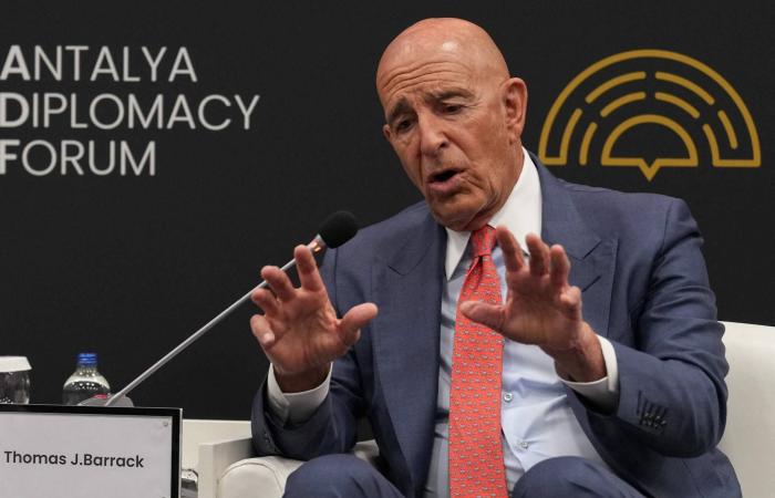 مسيّرة
      إسرائيلية
      تهاجم
      محيط
      مجرى
      الليطاني
      في
      جنوب
      لبنان